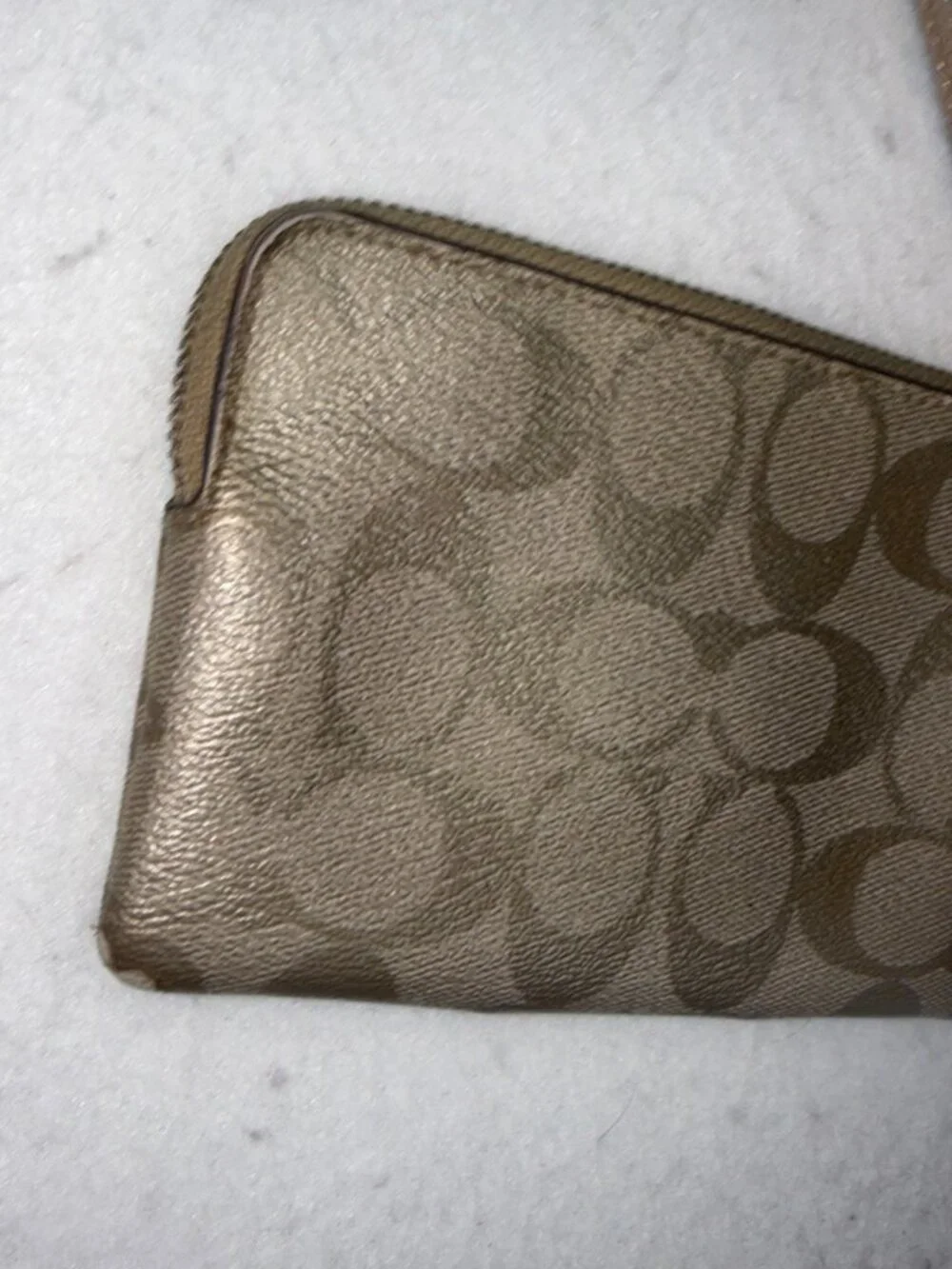 VINTAGE Y2K Coach Metallic Gold Logo Wristlet Small Designer Bag Zip Closure